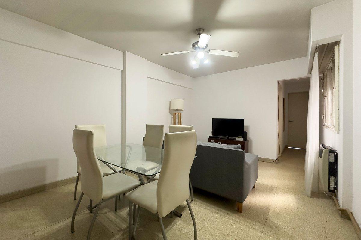 Venta departamento 3 ambientes Balvanera