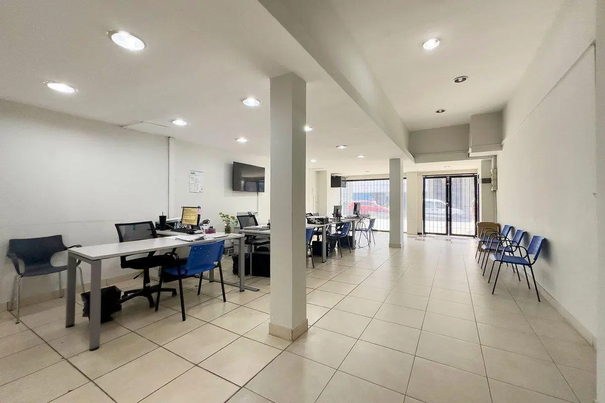VENTA LOCAL COMERCIAL,ZONA SAN MARTIN CENTRO 5