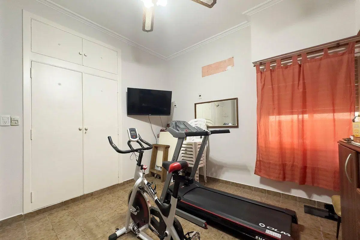 VILLA SARMIENTO VENTA CHALET 3-4 AMB A MTS GAONA 5