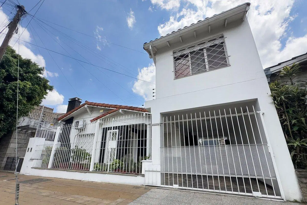 VILLA SARMIENTO VENTA CHALET 3-4 AMB A MTS GAONA 3