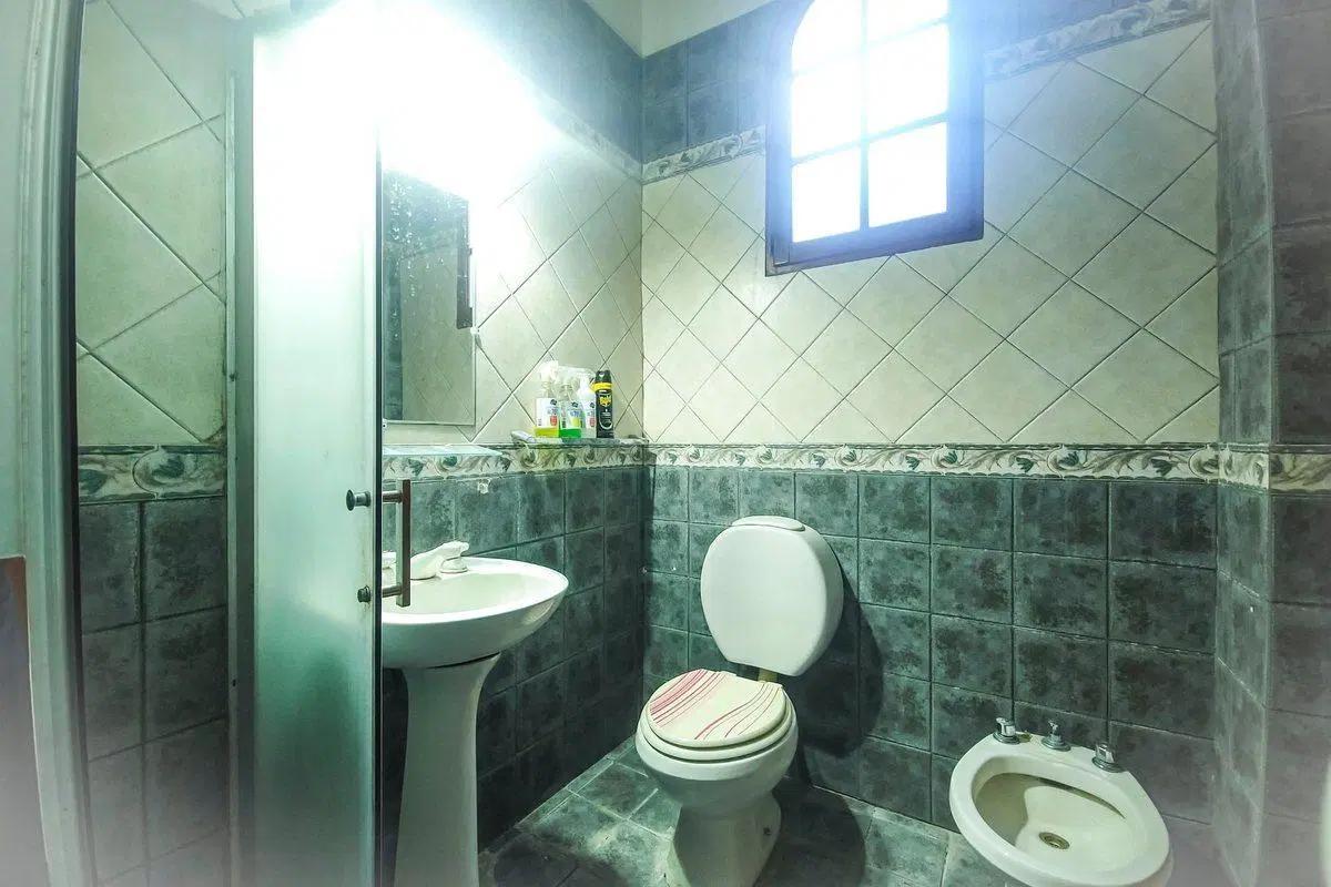 VENTA-CASA 5 AMB IDEAL P/AMPLIAR-VERSALLES-185m² 2
