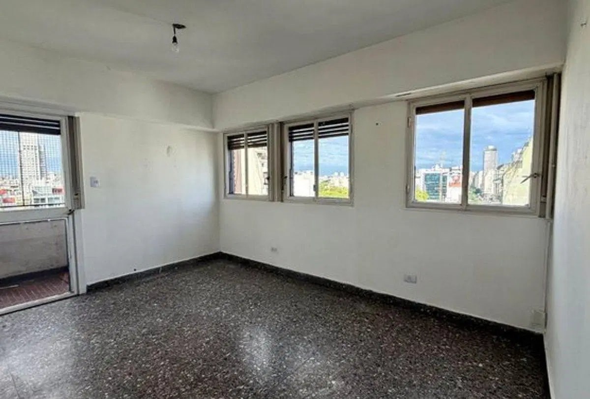 Venta depto 4 Ambientes a reciclar en Palermo 3