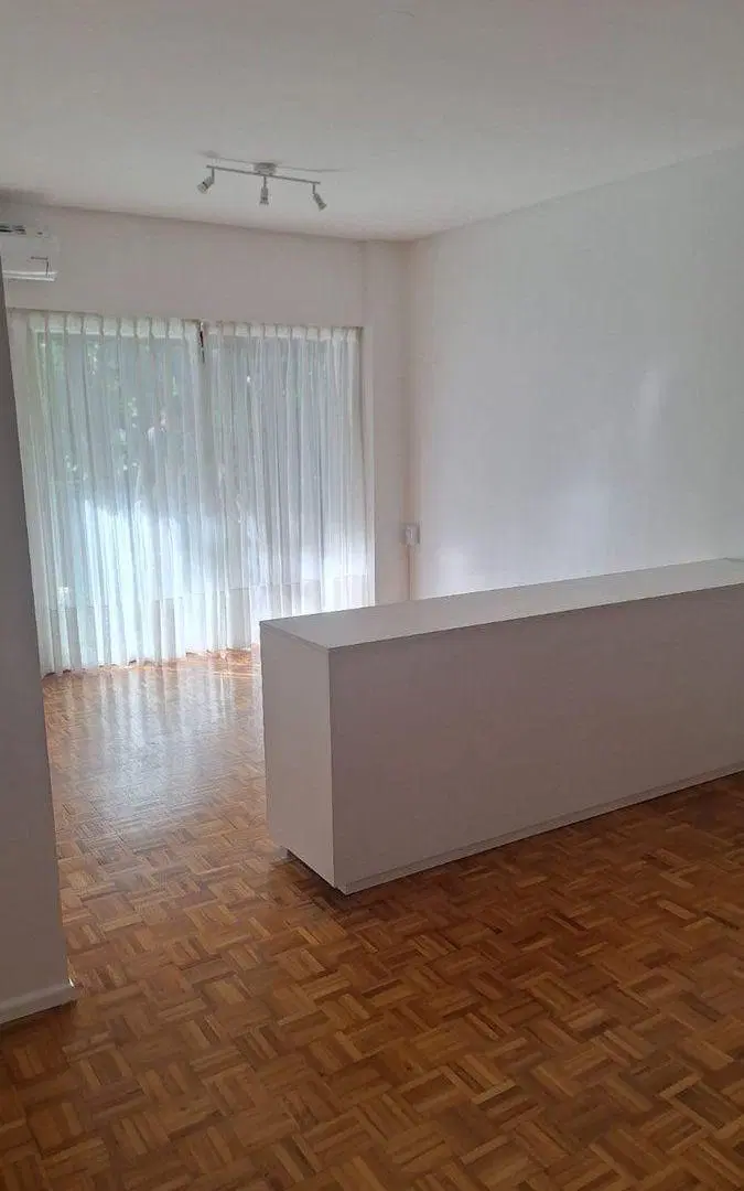 ALQUILER LAS CAÑITAS MONOAMBIENTE CON BALCON 2