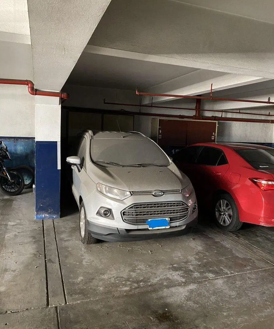 RECOLETA VENTA COCHERA FIJA CUBIERTA MTS AV STA FE 3