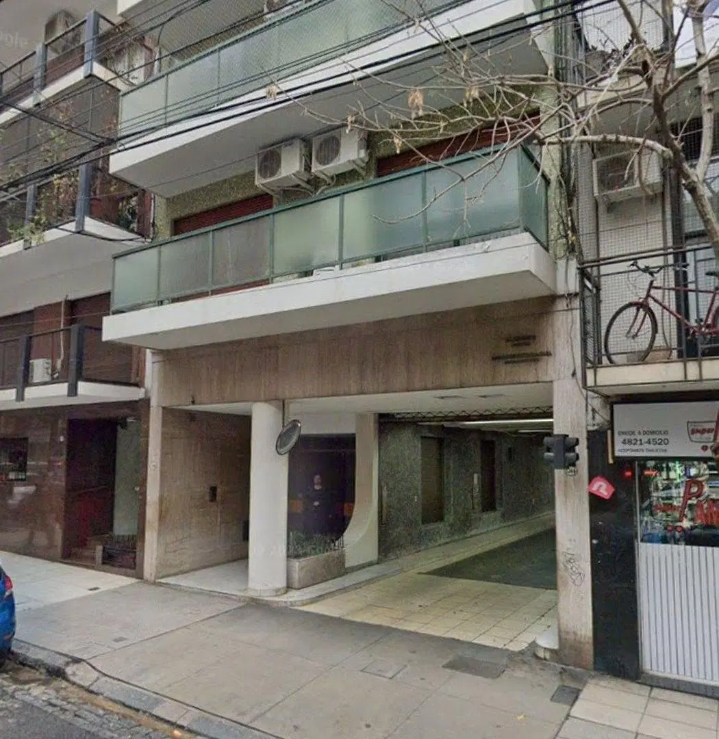 RECOLETA VENTA COCHERA FIJA CUBIERTA MTS AV STA FE 4