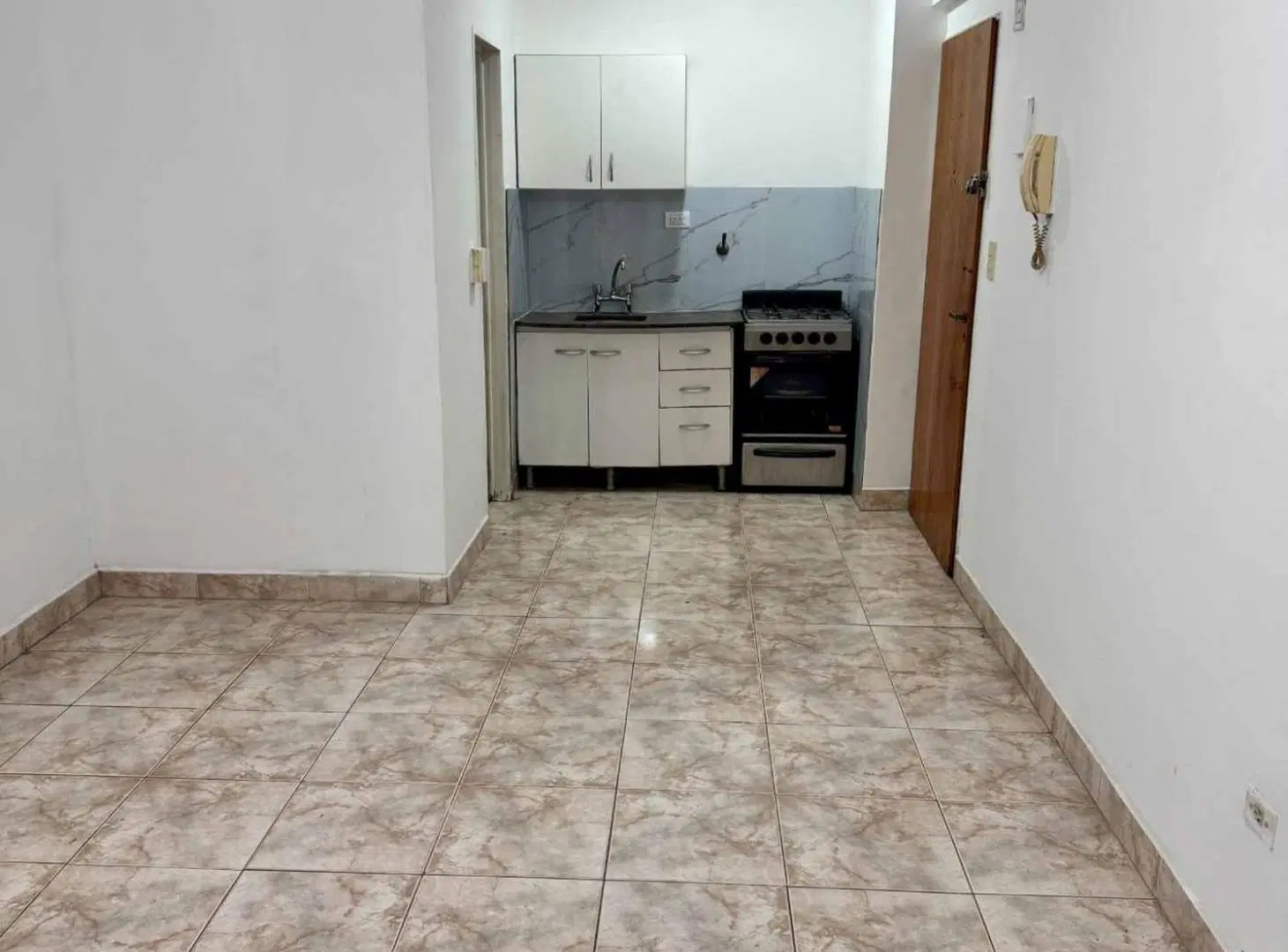 LINIERS VILLA LURO OPORTUNIDAD VENTA MONOAMBIENTE 5