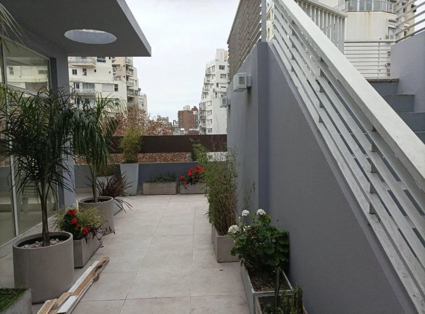 NUÑEZ-ALQUILER AMPLIO MONOAMB.C/BALCON, LUZ-AMENIT 2