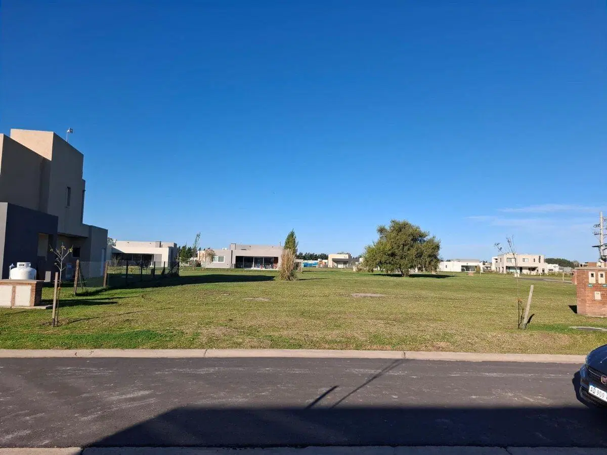 VENTA LOTE BARRIO PRIVADO CANNING 2