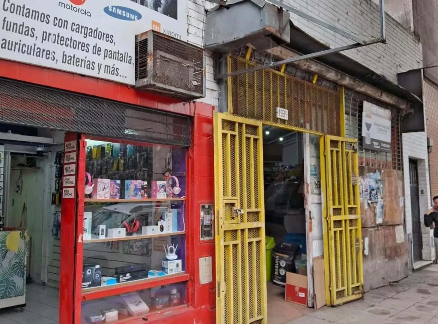 Terreno 250m2 U83 US4 3