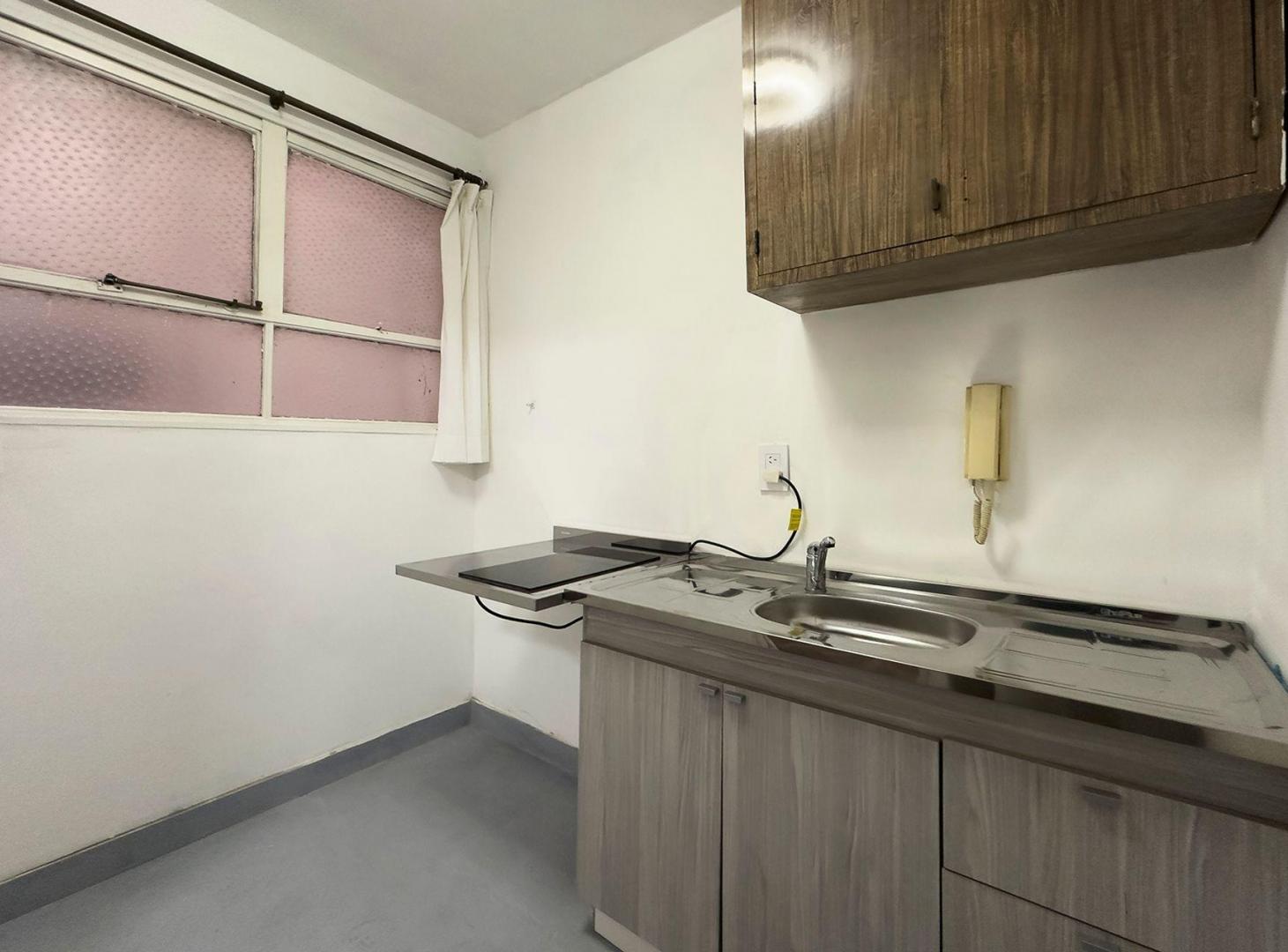 Foto de VENTA DEPARTAMENTO 2 AMB. EN SAN NICOLAS, imagen 5
