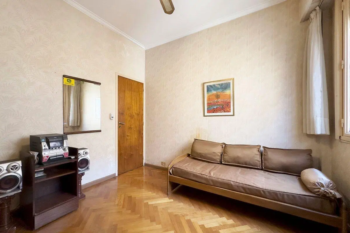 VENTA DEPTO 3 AMB CON BALCON + DEP EN MONSERRAT 8