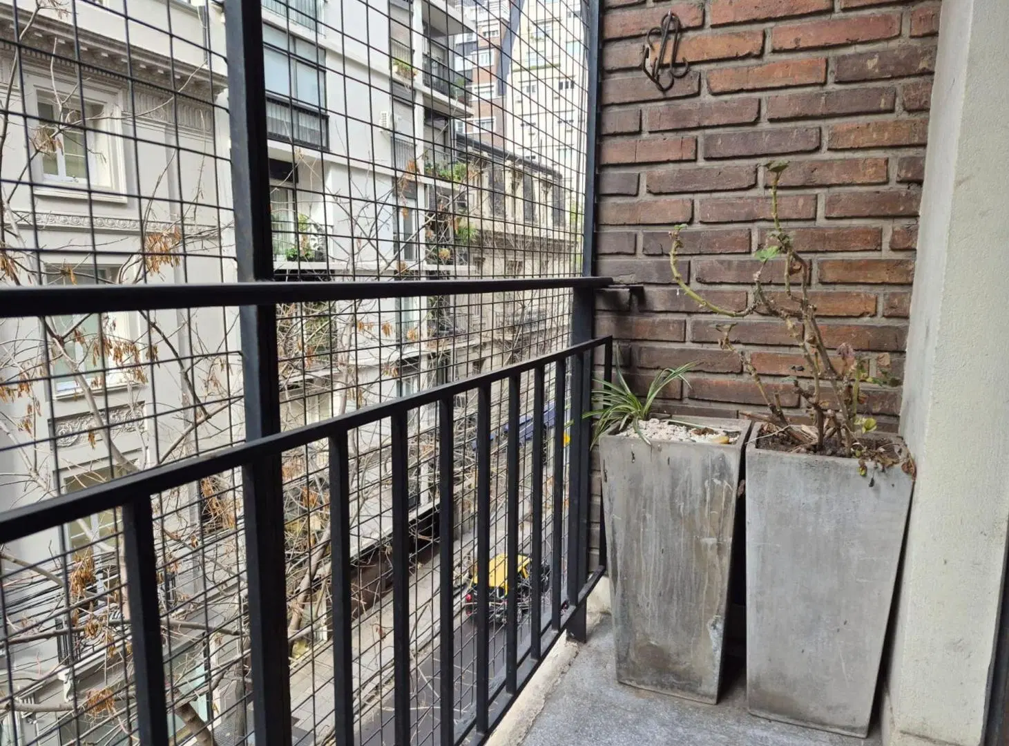 Vende depto 3 ambientes C/ cochera en Recoleta 5