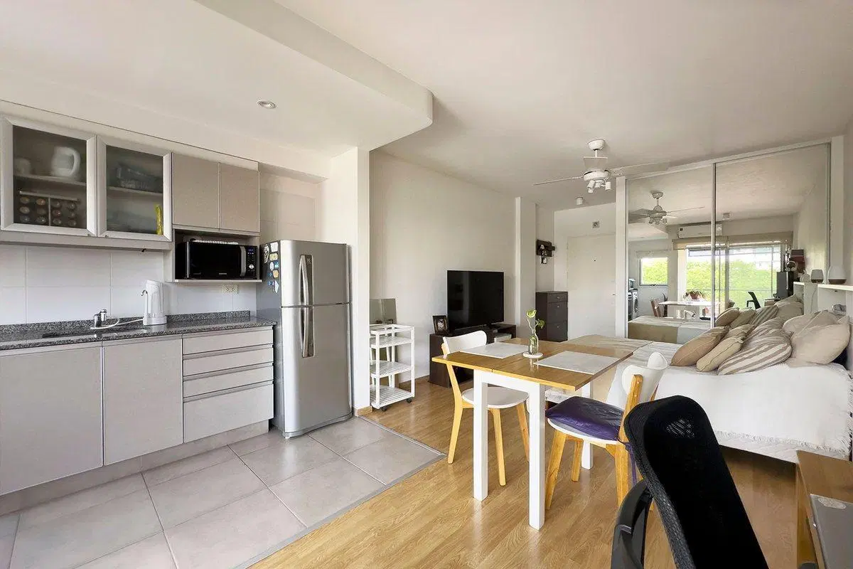 VENTA MONOAMBIENTE CON BALCON EN BALVANERA 2