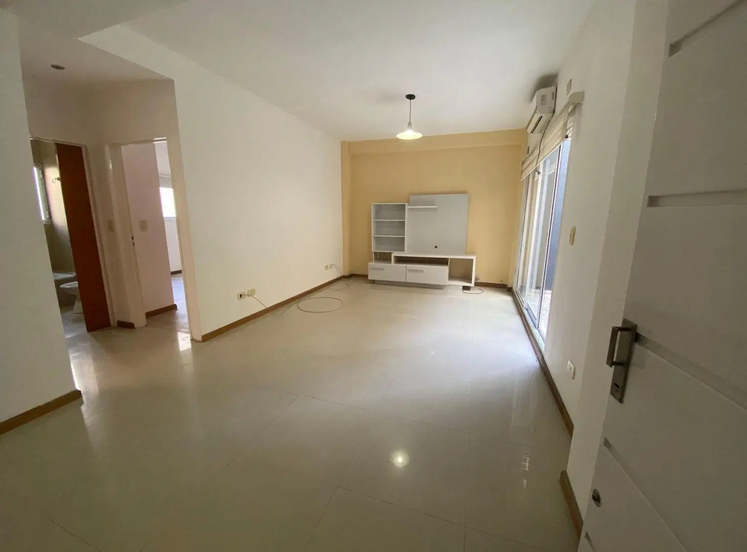 DEVOTO-ALQUILER 3 AMB+PATIO -1° PISO POR ESCALERA 2