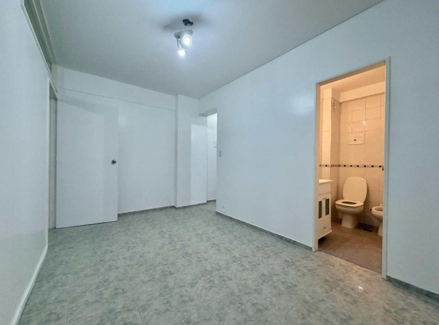 Foto de ALQUILER MONO DIVIDIDO APTO PROFESIONAL EN PALERMO, imagen 5