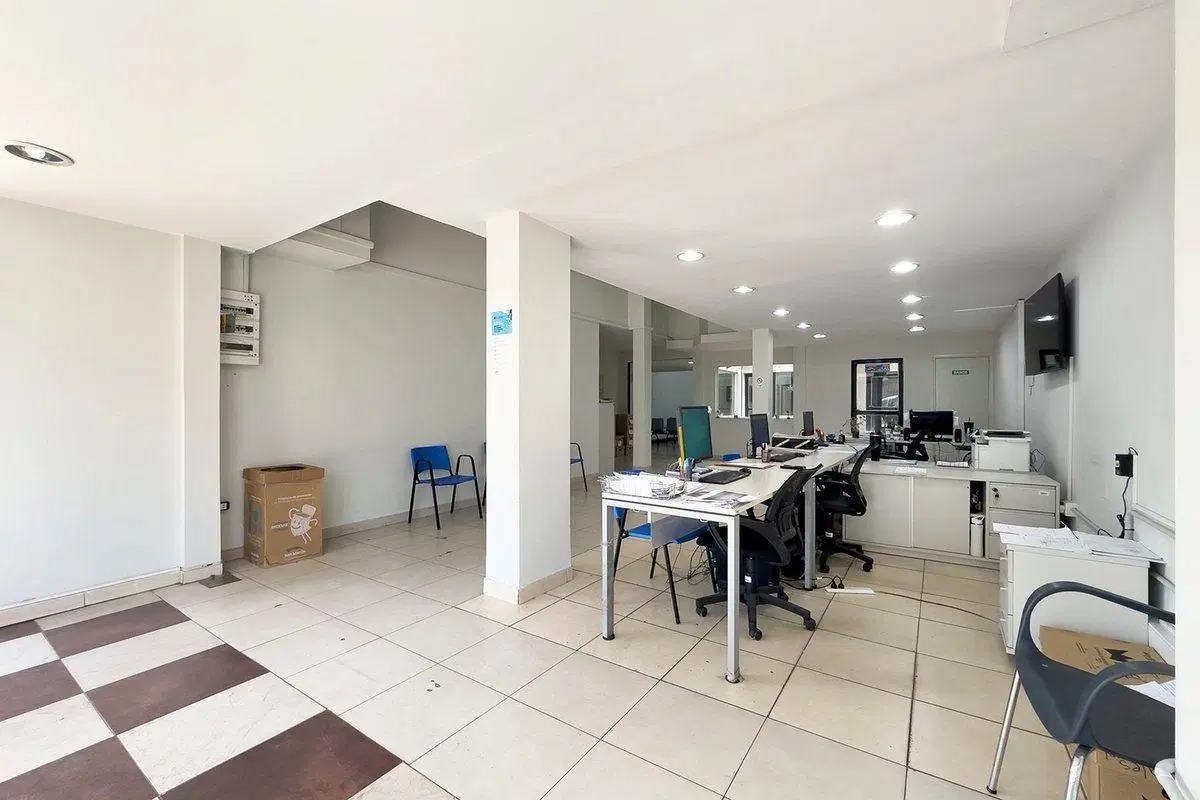 VENTA LOCAL COMERCIAL,ZONA SAN MARTIN CENTRO 4