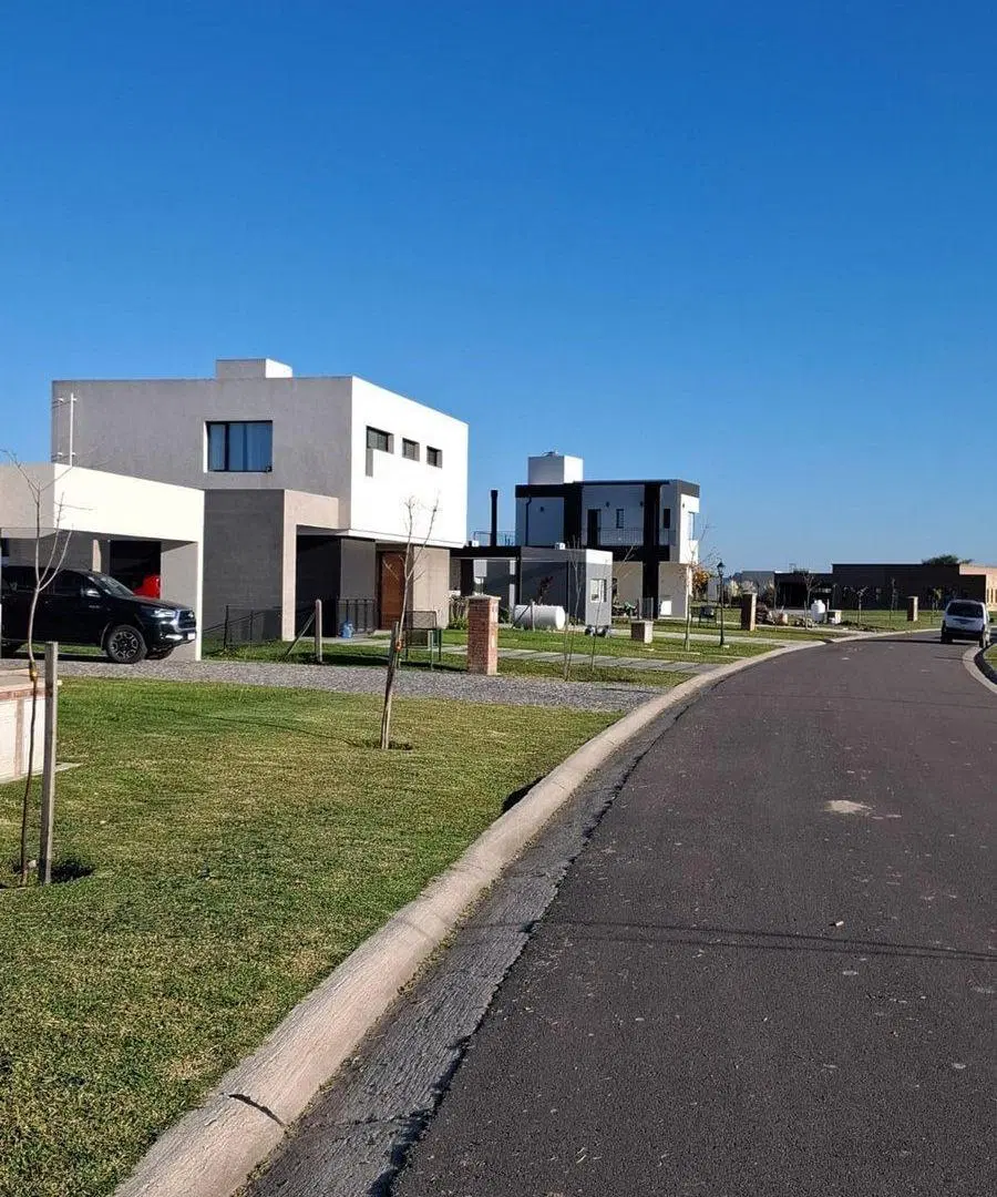 VENTA LOTE BARRIO PRIVADO CANNING 4