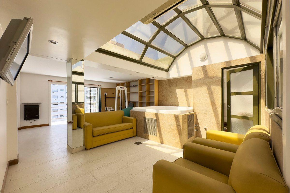 Foto de VENTA PISO DE 5 AMB C/DEP + 2 COCH. EN CABALLITO, imagen 4