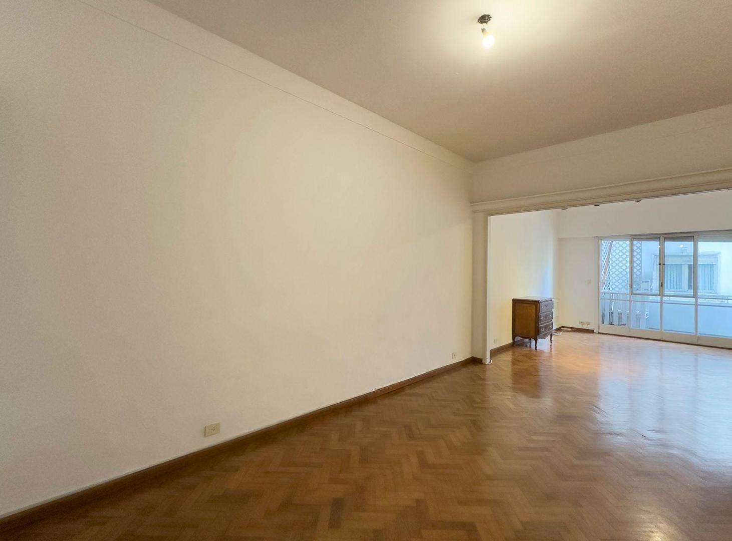 Foto de VENTA-DEPARTAMENTO 5 AMBIENTES 117 m²-RECOLETA, imagen 2