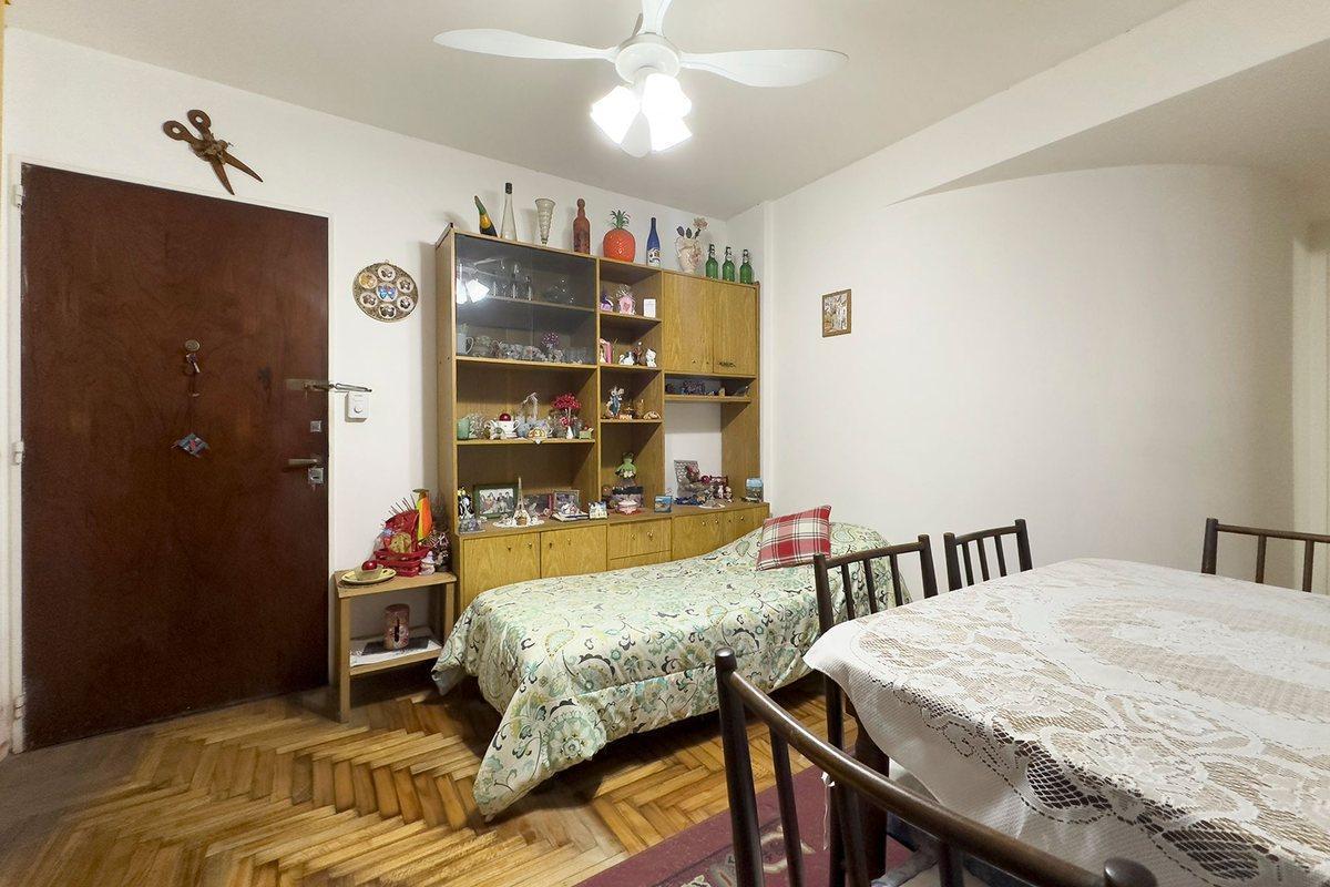 Foto de ALMAGRO VENTA 2 AMB C/PATIO A MTS AV CORRIENTES, imagen 3