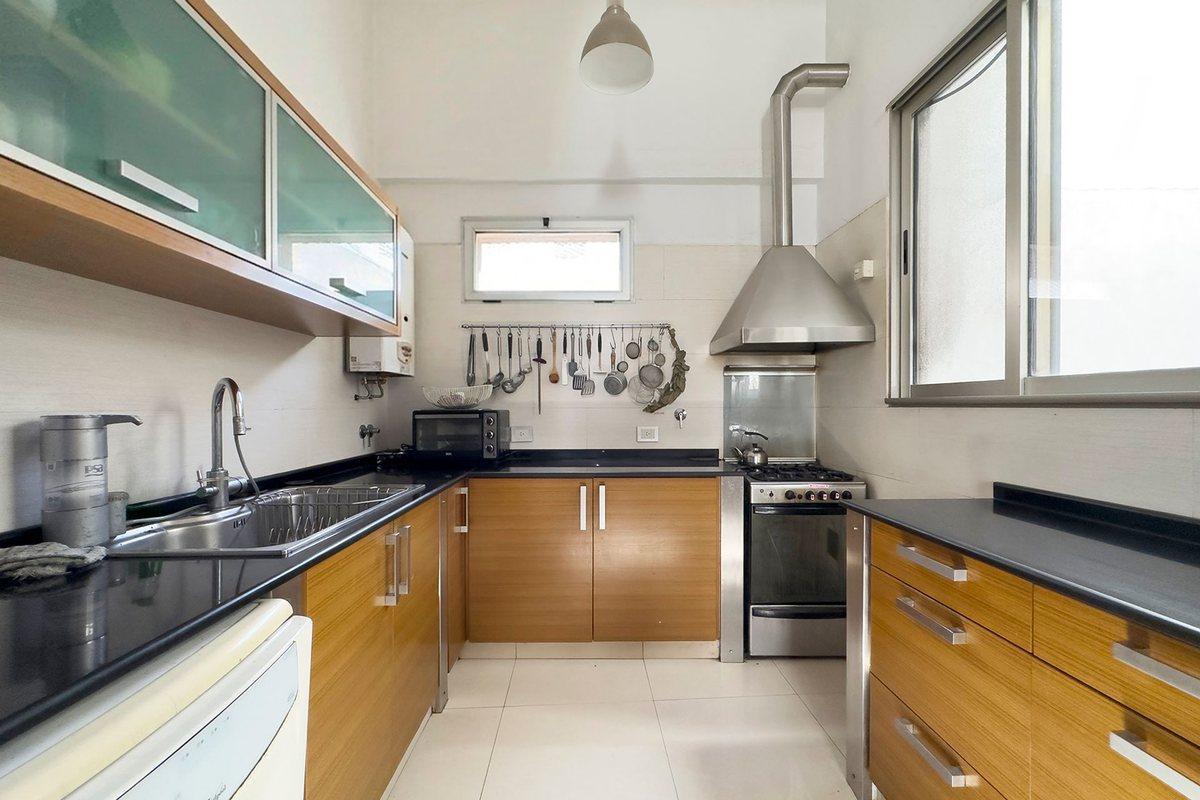 Foto de Venta PH con terraza y parrilla sin expensas, imagen 3