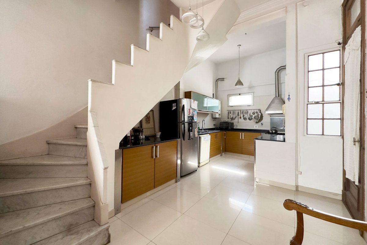 Foto de Venta PH con terraza y parrilla sin expensas, imagen 2