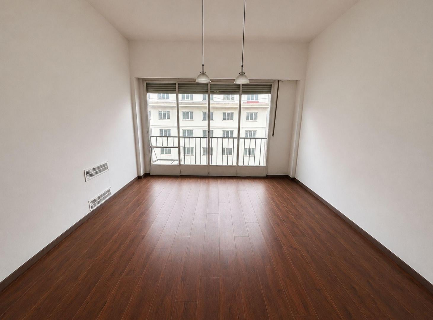 Foto de Departamento/Oficina 4 amb piso alto, imagen 2