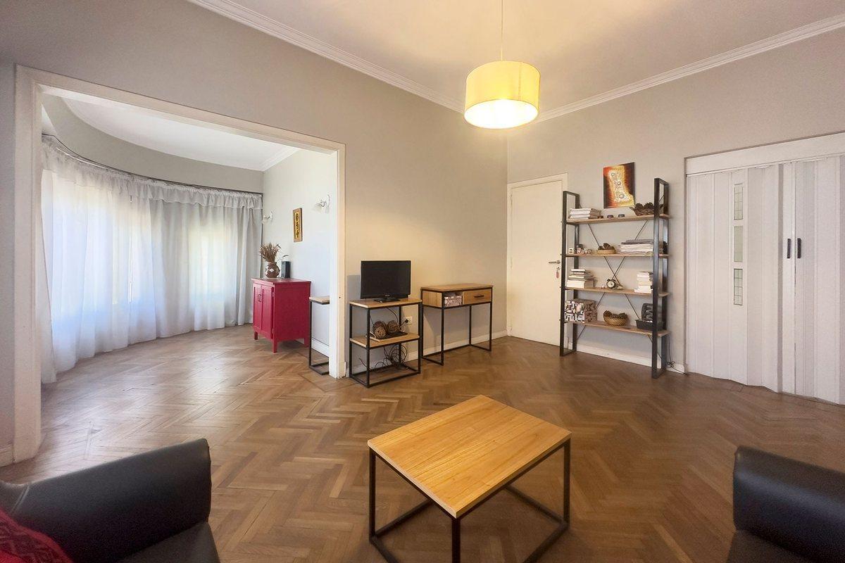 Foto de Casa en Venta en Banfield - 4 Ambientes, imagen 1