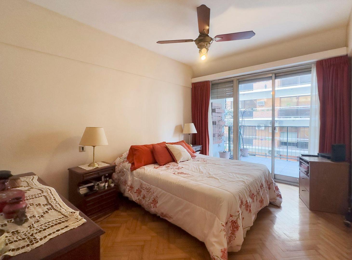Foto de VENTA DEPTO 4 AMB C/DEP + COCHERA EN CABALLITO, imagen 2