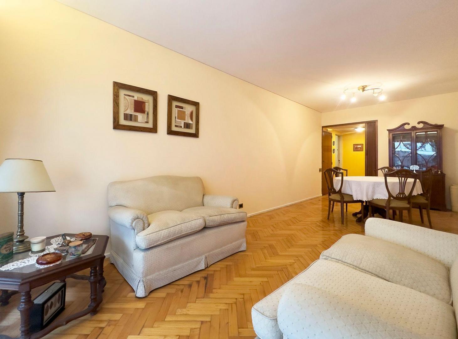 Foto de VENTA DEPTO 4 AMB C/DEP + COCHERA EN CABALLITO, imagen 3