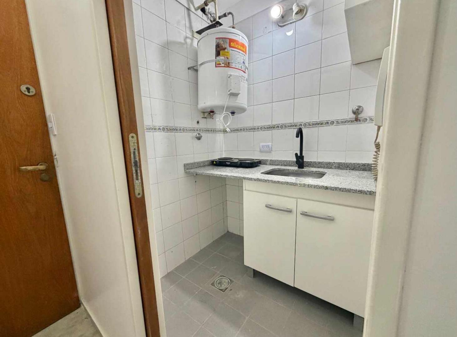 Foto de ALQUILER MONO DIVIDIDO APTO PROFESIONAL EN PALERMO, imagen 1