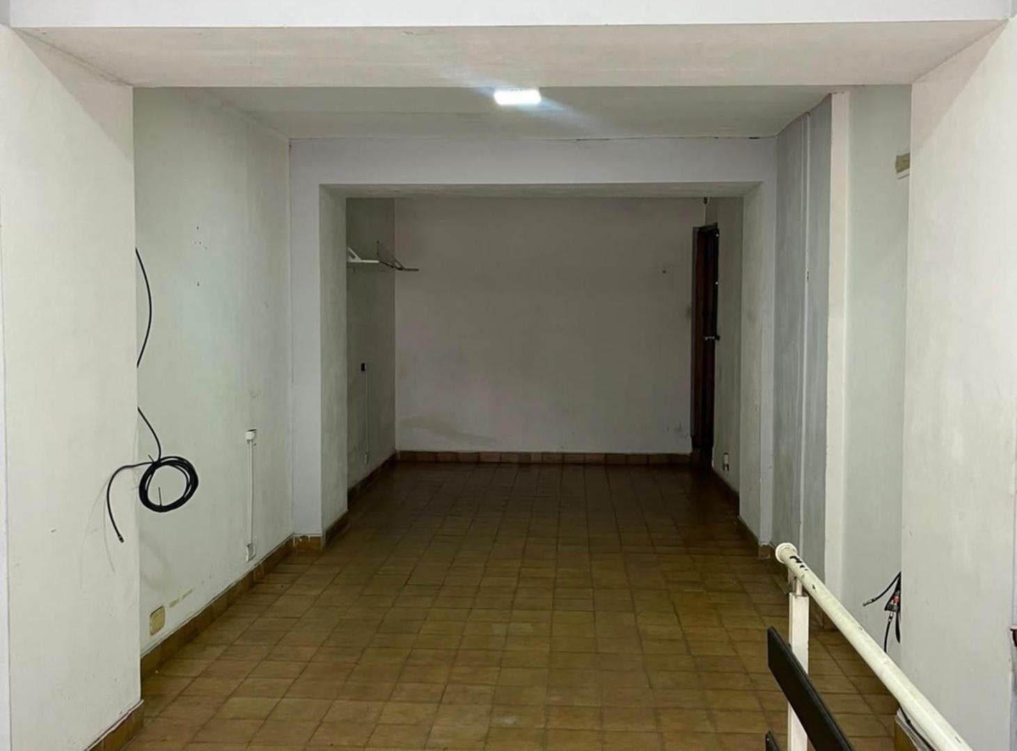 Foto de LOCAL COMERCIAL EN VENTA EN RECOLETA 67m2 TOTALES, imagen 1