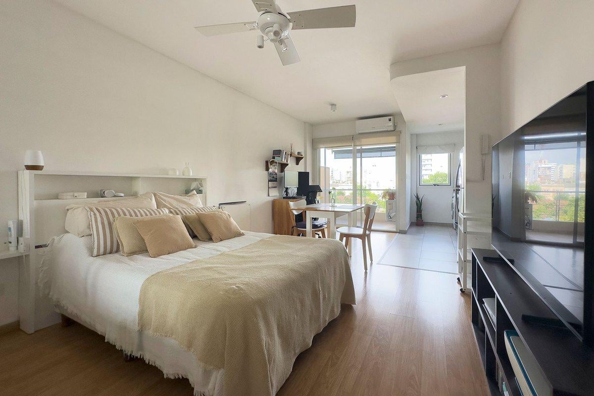 Foto de VENTA MONOAMBIENTE CON BALCON EN BALVANERA, imagen 2