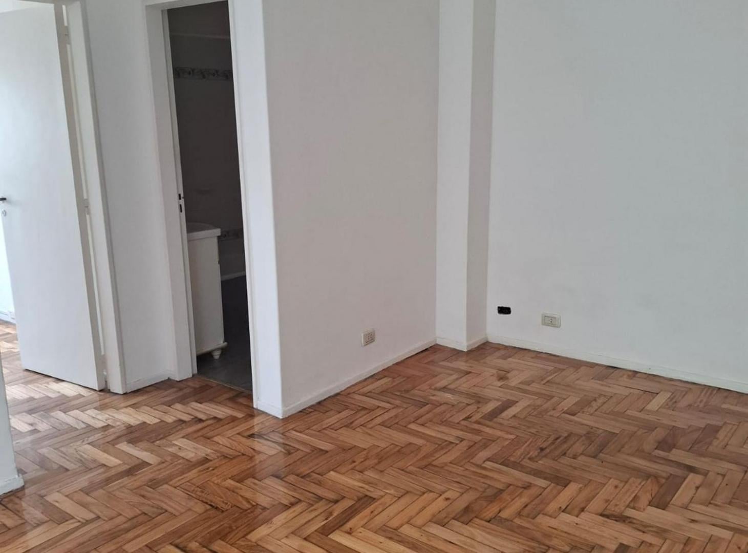 Foto de ALQUILER DEPTO. 2 AMBIENTES PALERMO PZA GUEMES, imagen 4