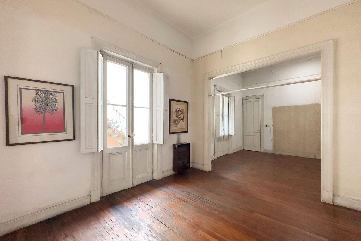 Foto de Venta Depósito- local en Balvanera, imagen 3