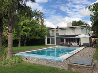 Casa | Venta | Abril Club de Campo