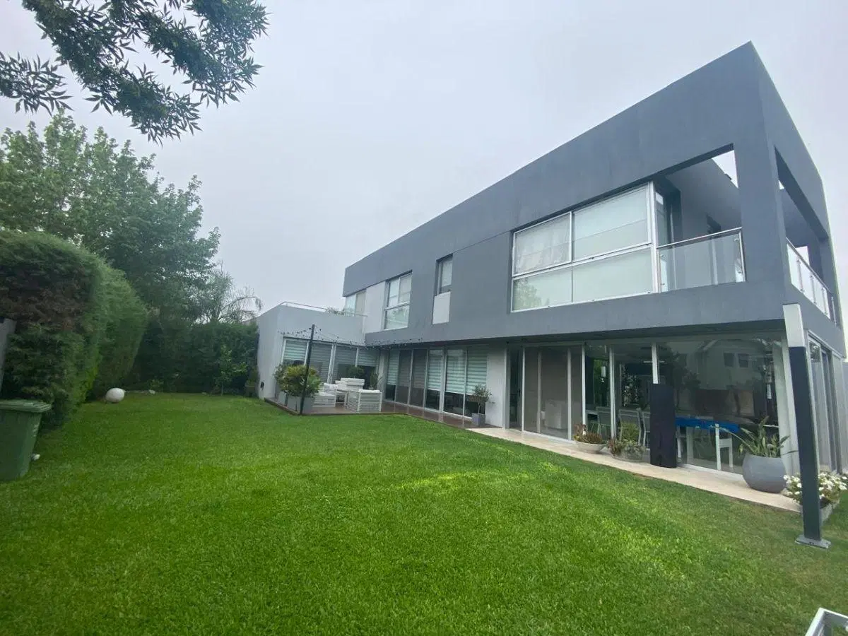 Casa | Venta | Village del Parque, Berazategui 3