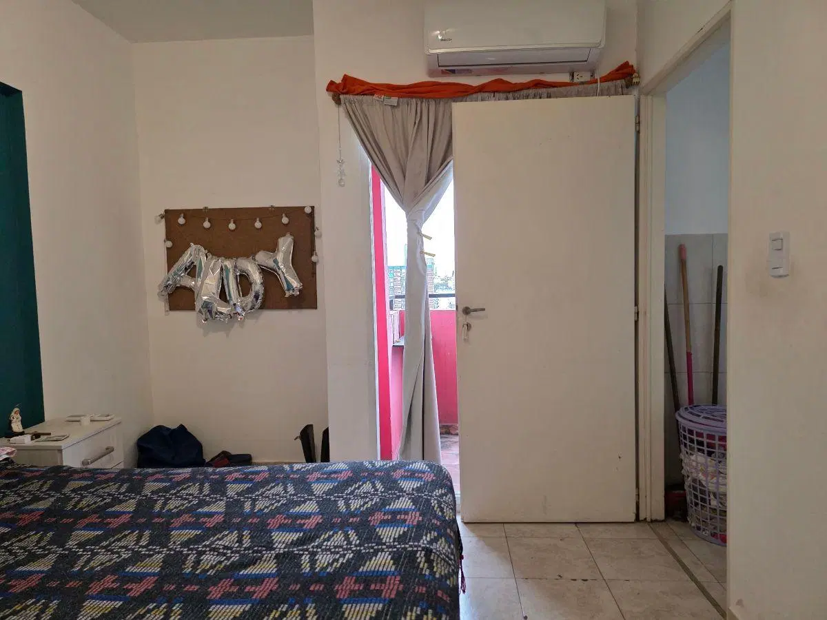 Venta Departamento 2 Ambientes Villa Crespo Amplio Luminoso Balcón con Vista Abierta 5