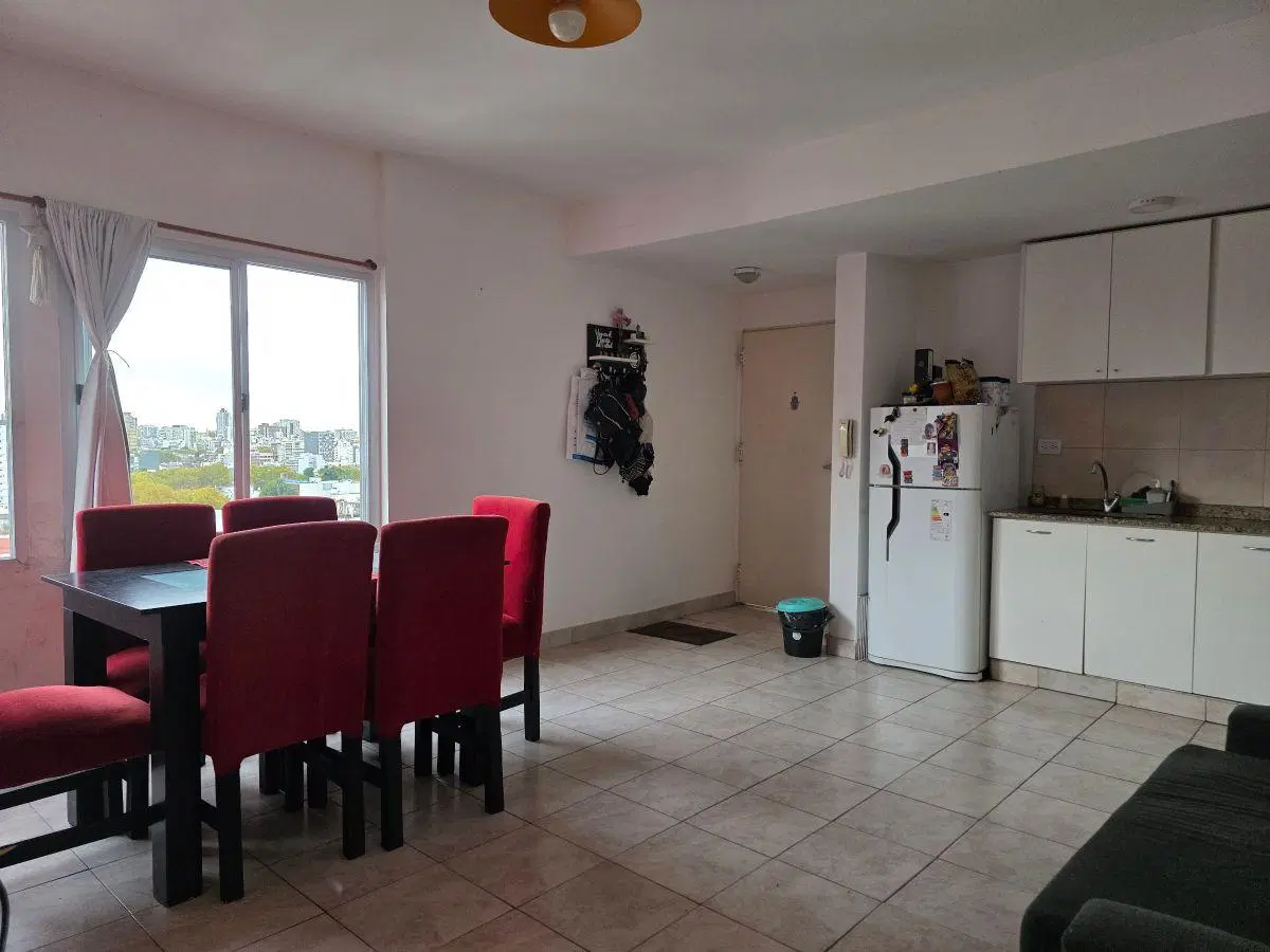 Venta Departamento 2 Ambientes Villa Crespo Amplio Luminoso Balcón con Vista Abierta 3