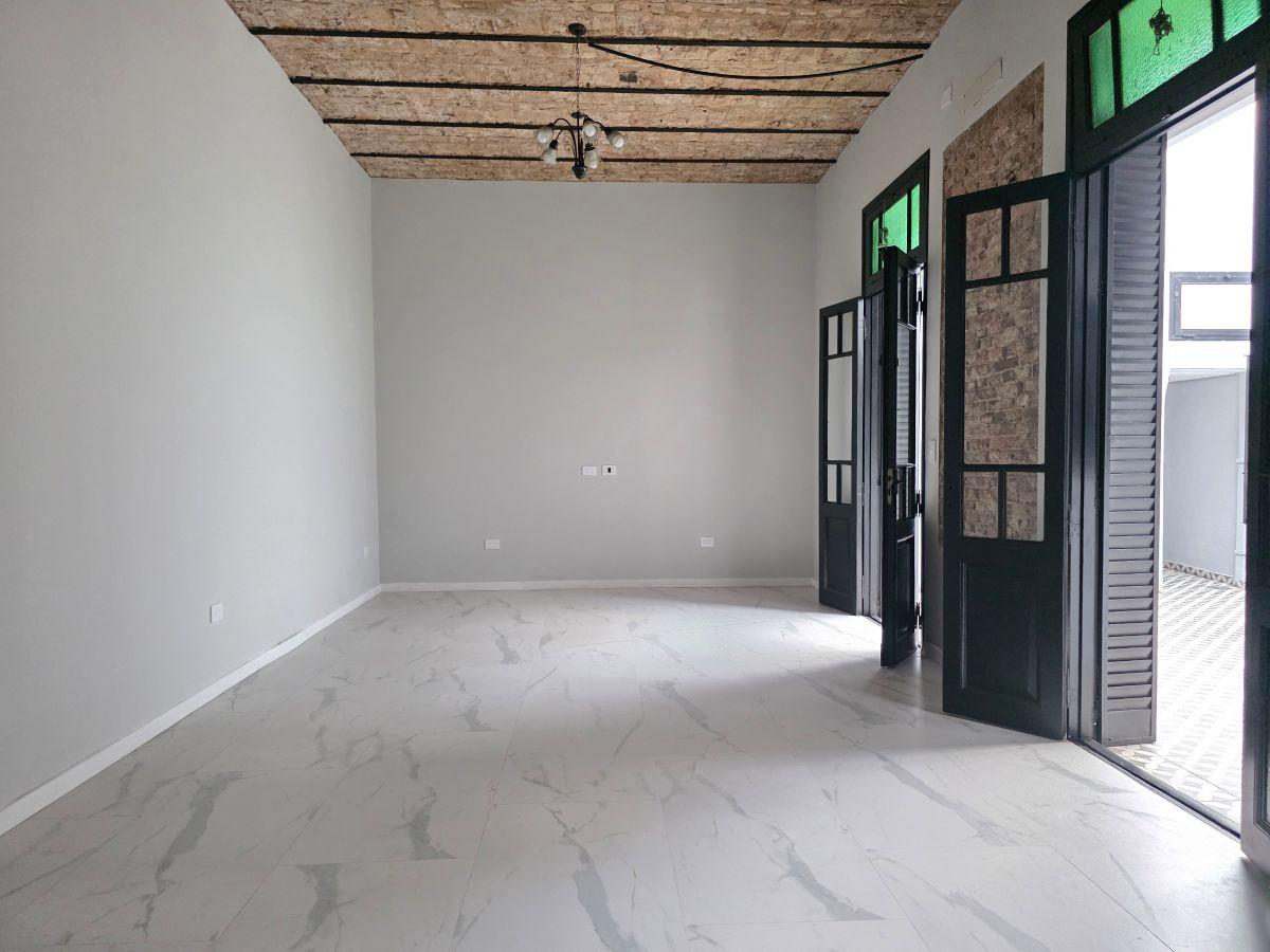 Foto de Venta PH 4 Ambientes Villa General Mitre con Patio Terraza Entrada, imagen 1
