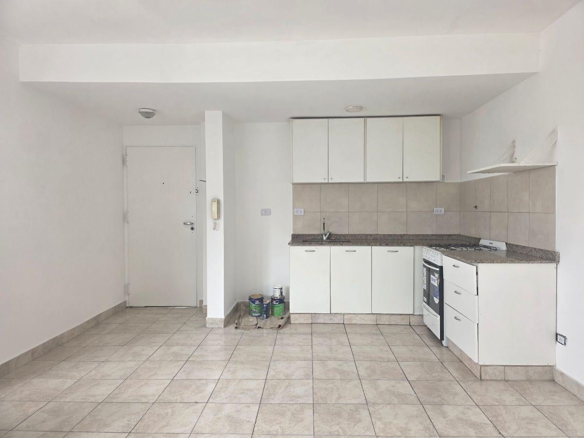 Foto de ALQUILER DEPARTAMENTO 2 AMBIENTES VILLA CRESPO PISO 13 PURA LUZ, imagen 1