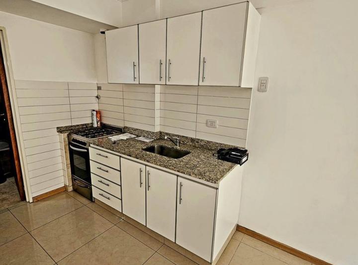 Departamento en Flores 4