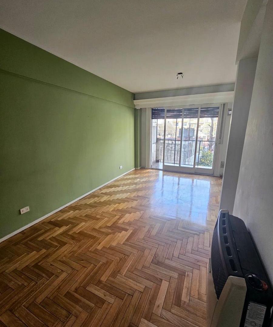 Foto de Departamento 4 amb en excelente ubicacion!, imagen 2