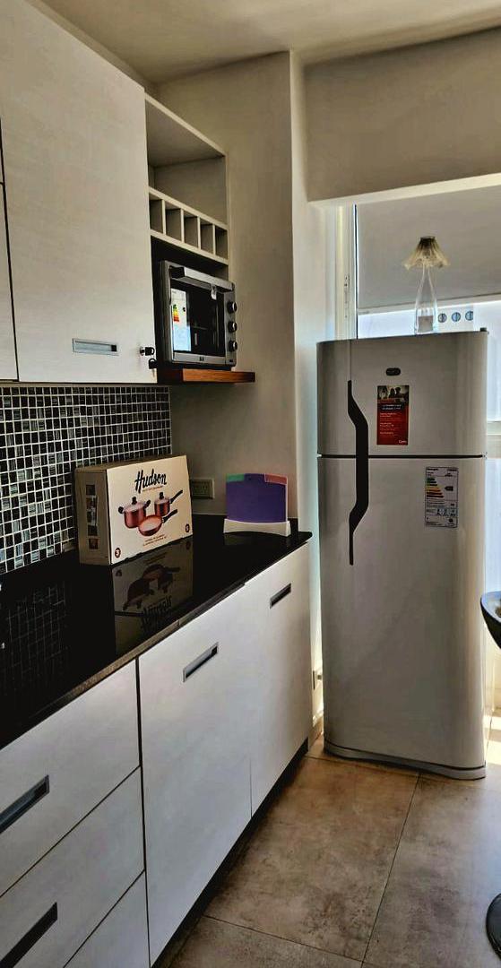 Foto de Increíble Monoambiente aplio en piso super alto con vista al rio!!, imagen 4