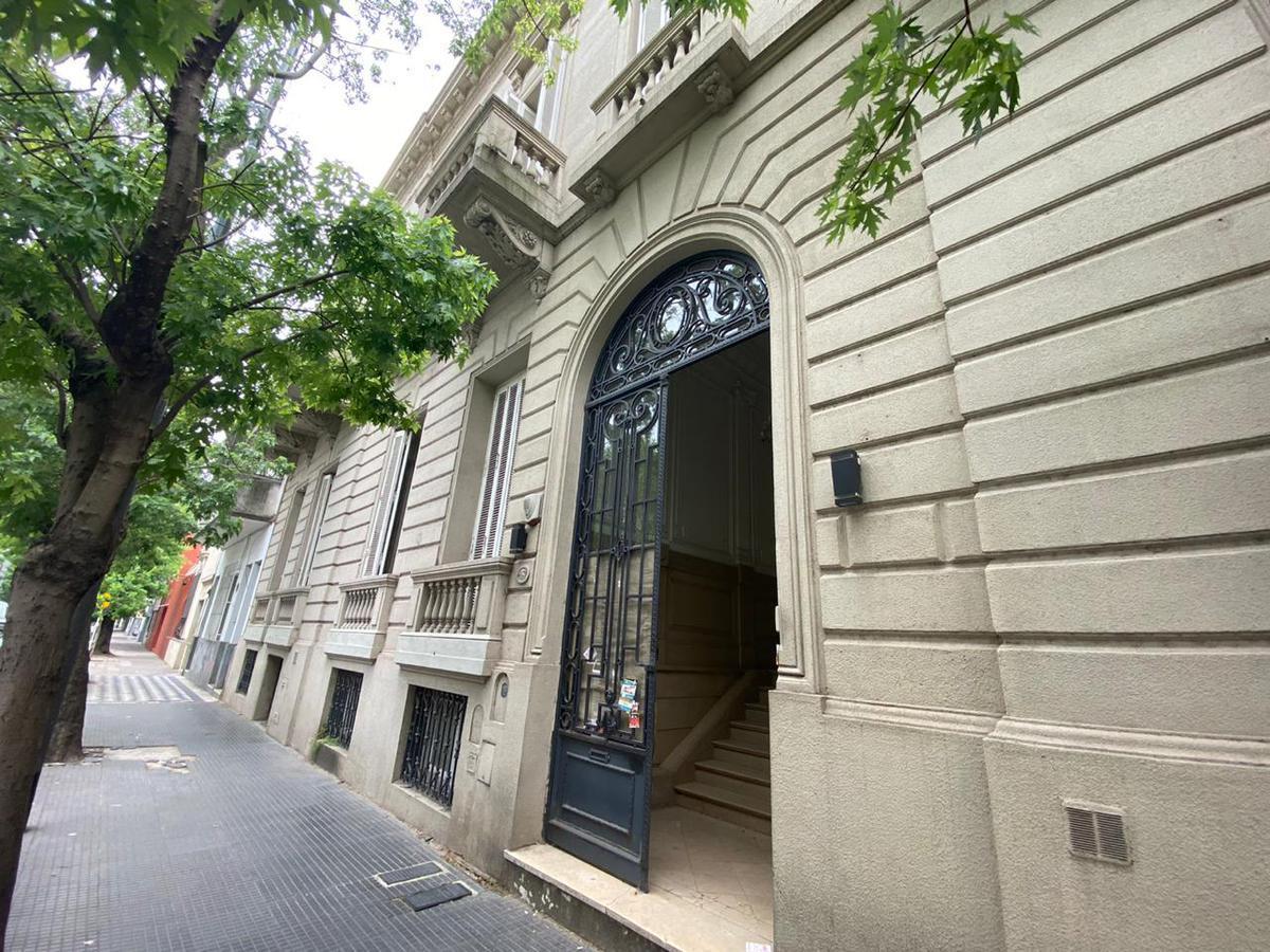Petit Hotel en Palermo Viejo en Venta - Palacio Estilo Francés, Propiedad Única 1