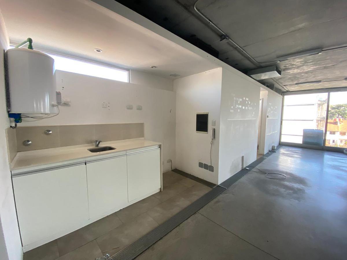 Oficina en Venta con Renta en Saavedra - Semipiso - Dos Cocheras Mas Baulera Doble 4