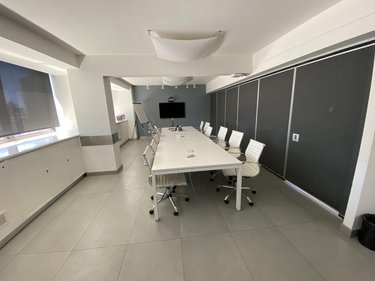 Oficina Piso Completo en Venta Centro - Av Corrientes - con Cocheras 2