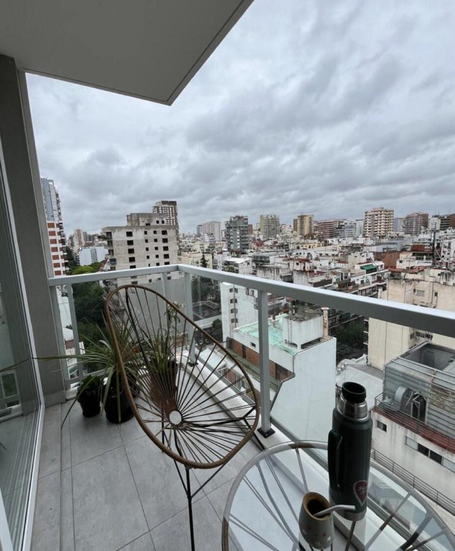 DOS AMBIENTES EN ALQUILER TEMPORARIO AMOBLADO CON BALCON - AMENITIES  Y COCHERA