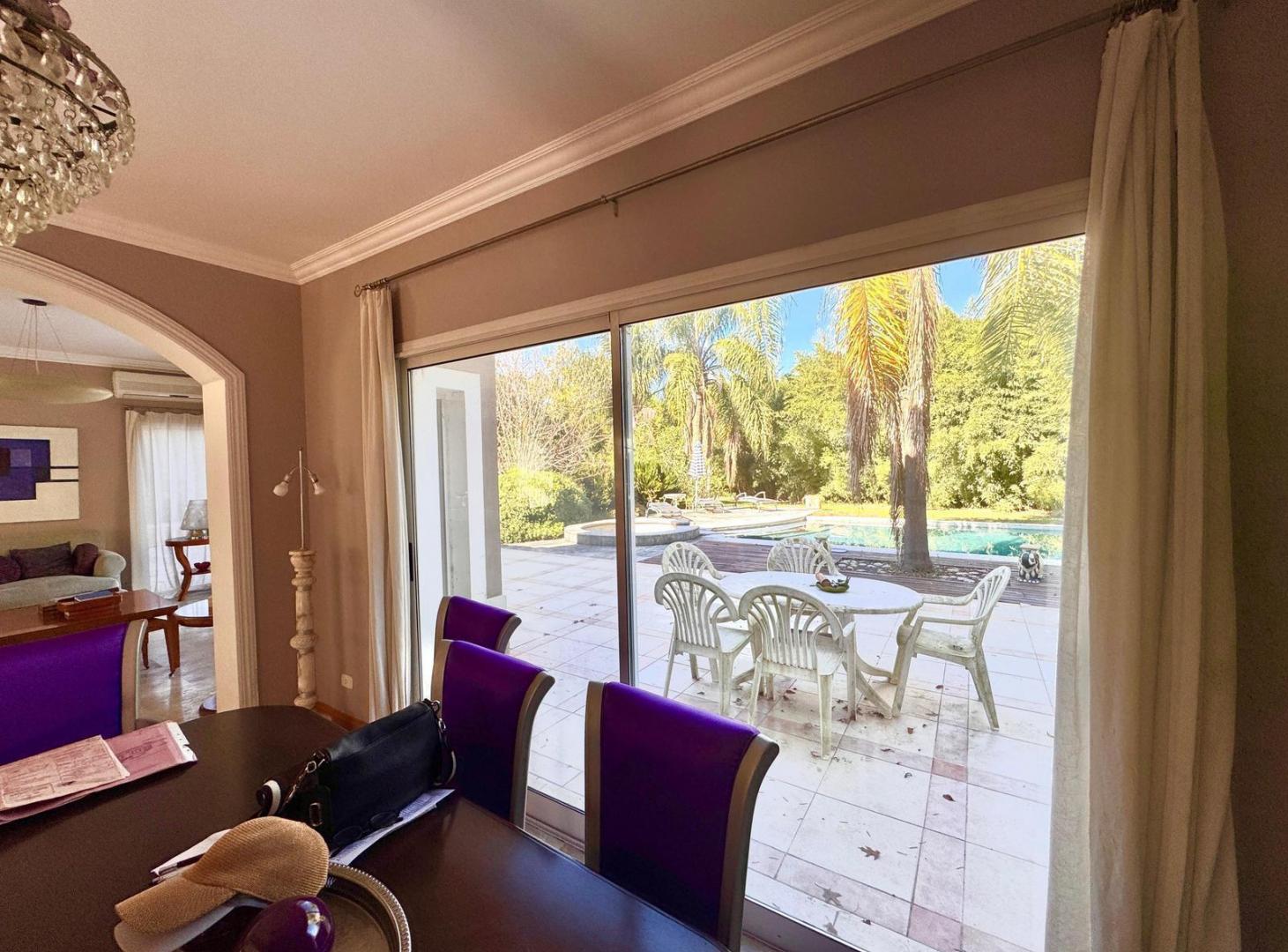 Foto de Venta Casa 5 Ambientes con Pileta en Country Club Los Cardales | Apto, imagen 1