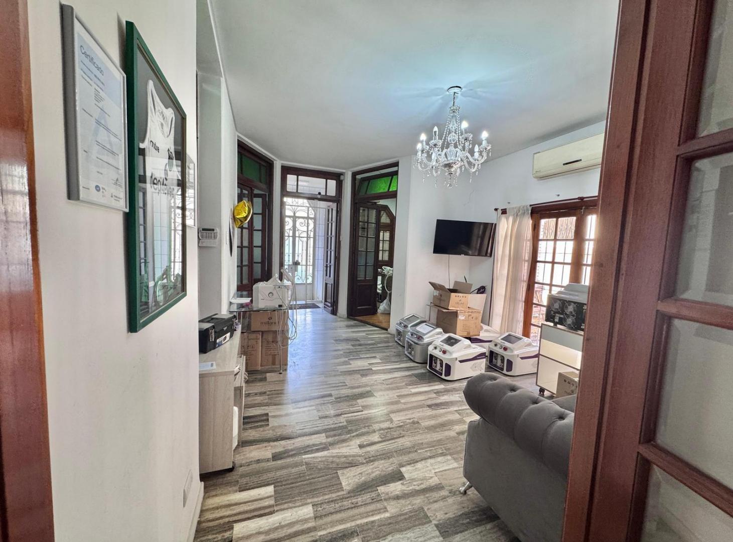 Foto de Casa 5 ambientes en venta en San Martín – APTA CREDITO HIPOTECARIO, imagen 1